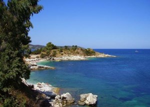 36.400 τετραγωνικά μέτρα τσιμέντου στην Κασσιώπη της Κέρκυρας