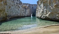 Μήλος: άδεια επένδυσης χωρίς να εξεταστο...