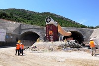 Έτοιμες το 2015 οι σήραγγες των Τεμπών