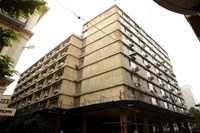 Η Εκκλησία δίνει ζωή σε κτίριο-φάντασμα ...