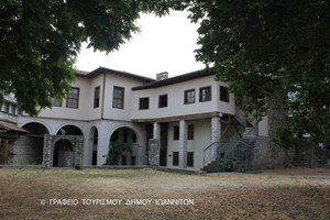 Κτηματολόγιο δεν έχουμε, έχουμε όμως φιρμάνια!   