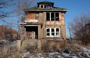 Detroit's abandoned buildings draw tourists instead of developers